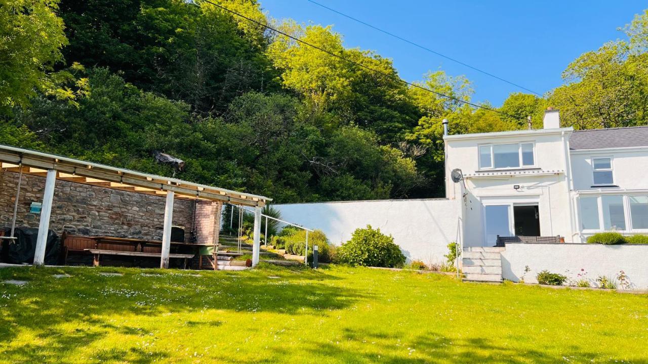 Gordy Hall -Sea Facing Welsh Cottage With Stunning Views Pendine Exterior photo